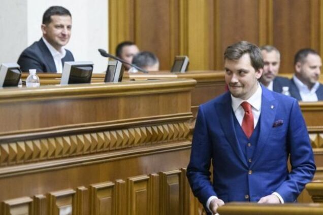 Уряд робить ставку на сировинну модель економіки, а не на інновації – політолог