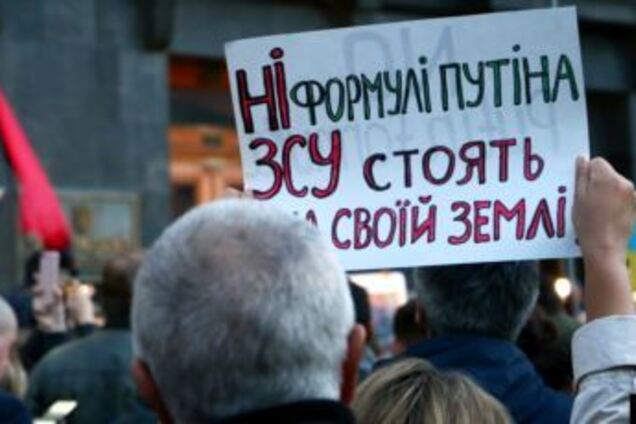 У Порошенко призвали собрать СНБО по формуле Штайнмайера