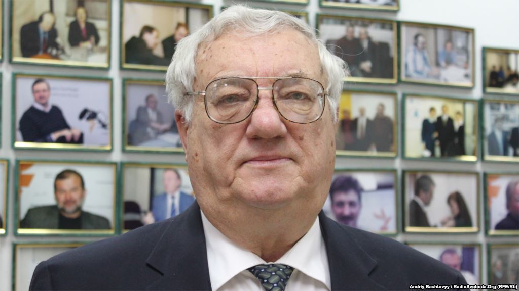 Юрий Щербак