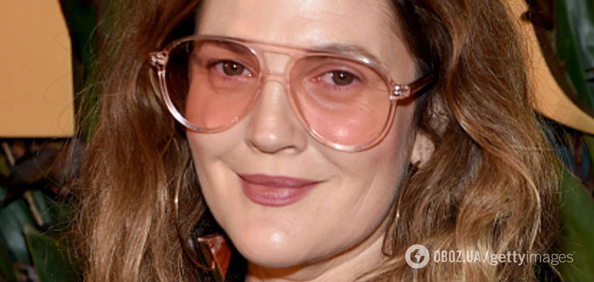 Відрослий манікюр і зім'ята сукня: голлівудська зірка осоромилася на червоній доріжці