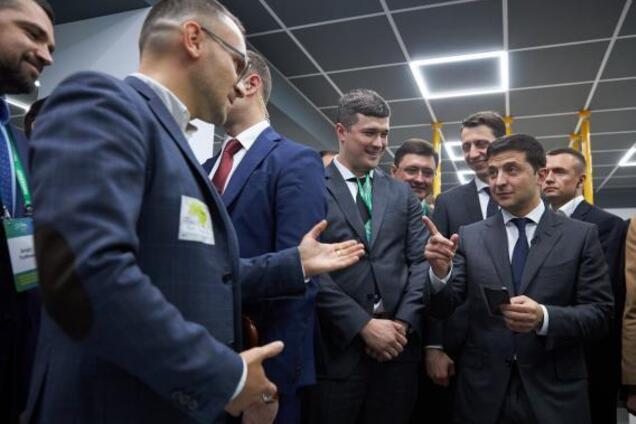 Шоу триває: розбираємо вигадані 'перемоги' влади по пунктах