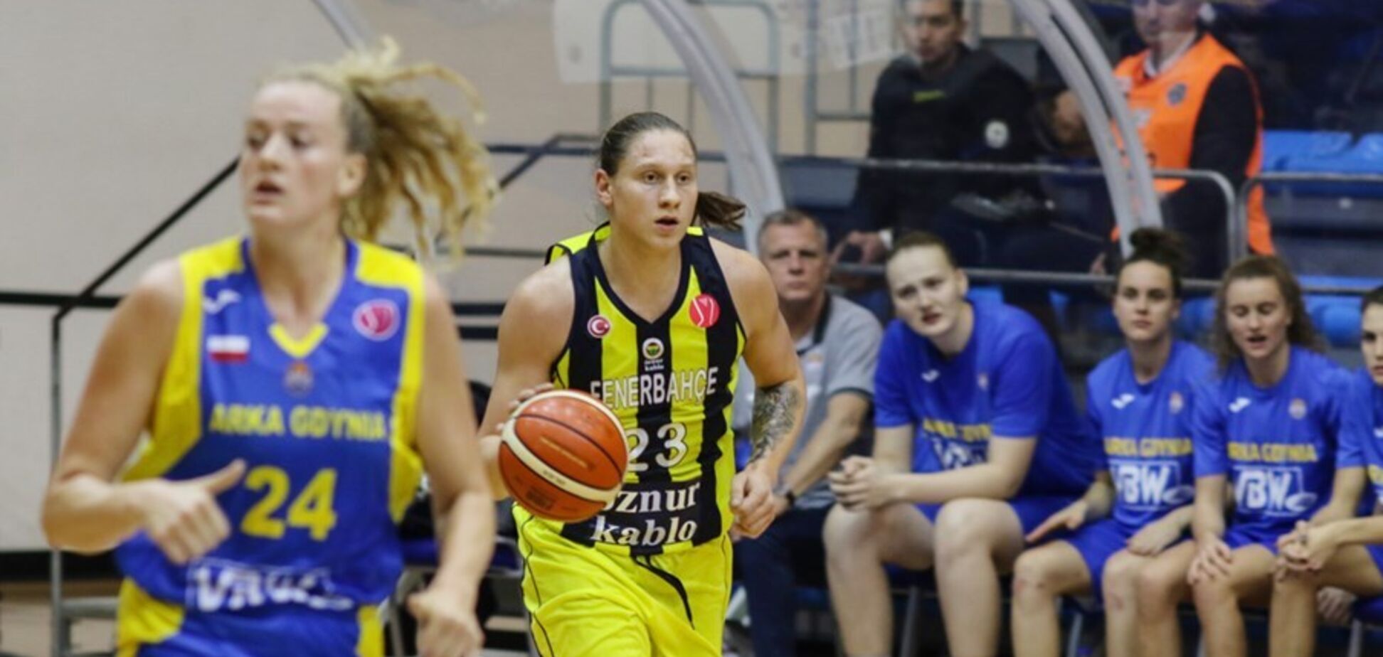 Лучшая! Украинка Ягупова провела феерический матч в баскетбольной Евролиге