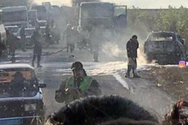 На Полтавщині вантажівка протаранила авто патрульних