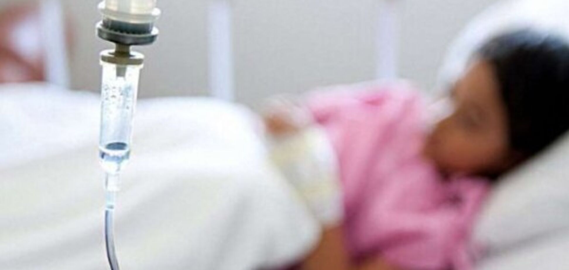 Под Черновцами произошло массовое отравление: в больнице 72 человека