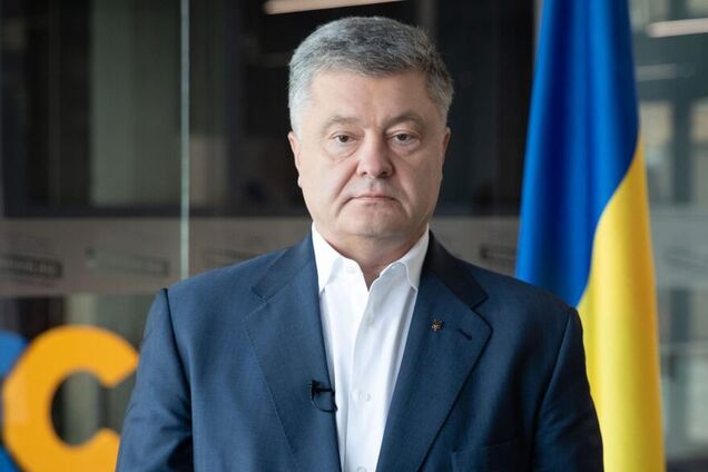 Порошенко: Белый флаг мира, который нам предлагают – это флаг капитуляции