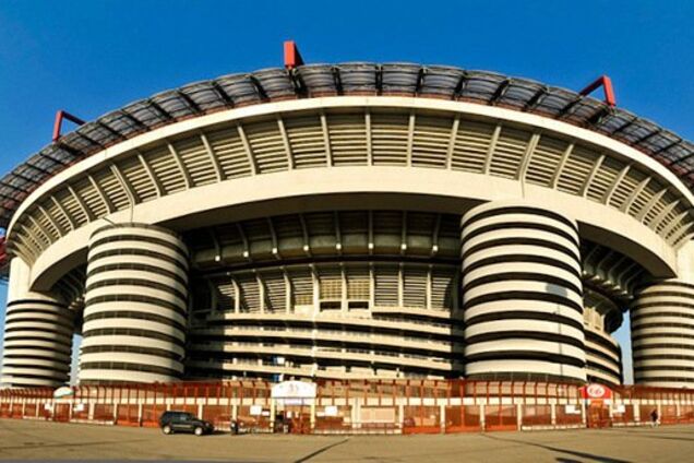 Стадіон Сан-Сіро в Мілані