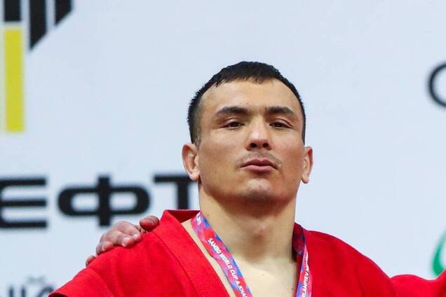 Відомий чемпіон помер після бою ММА в Росії