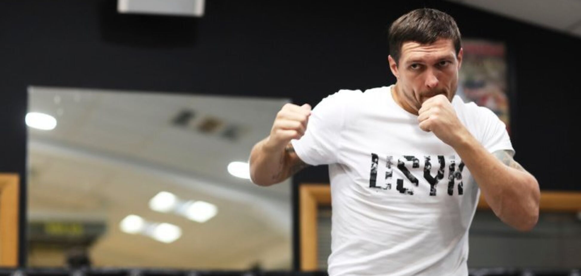 Во сколько бой Усик – Уизерспун: точное время начала