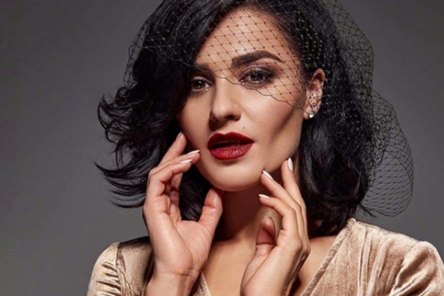 'Я знаю свои плюсы': звезда 'Квартала' с глубоким декольте раскрыла секрет красоты