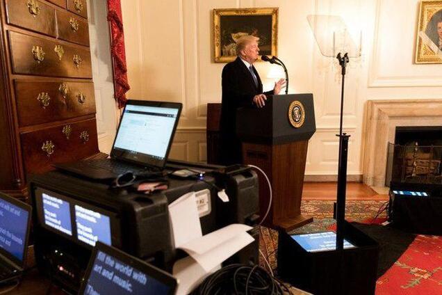 Трамп у прямому ефірі зачитає стенограму розмови із Зеленським