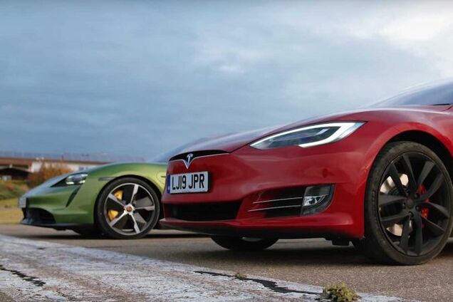 Маск відреагував на перегони Tesla проти Porsche і отримав підтримку мережі