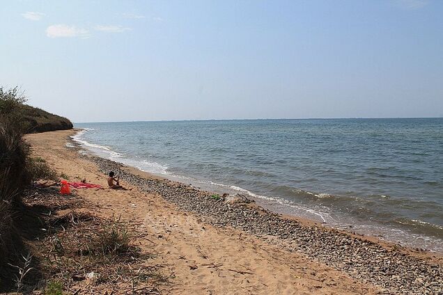 На Азовском море могут исчезнуть пляжи из-за оползней