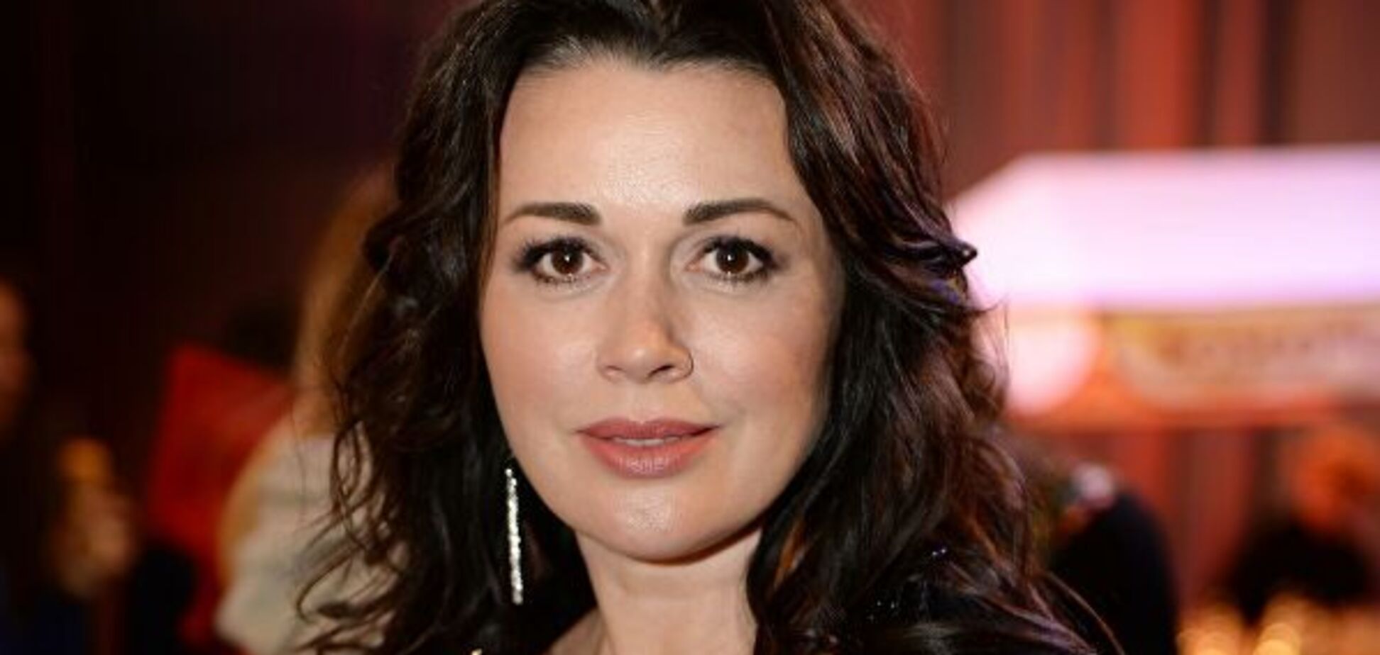 Счастливая и довольная жизнью: в сети появились фото улыбающейся Заворотнюк