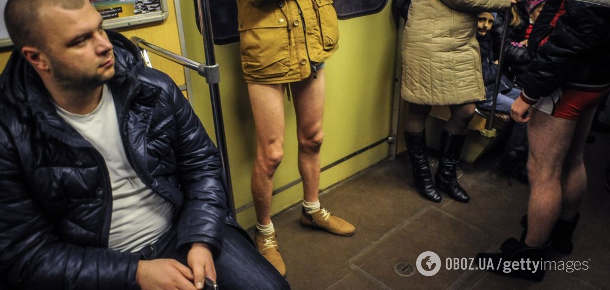 Никаких попрошаек и торгашей: назван 'черный список' пассажиров в метро Киева