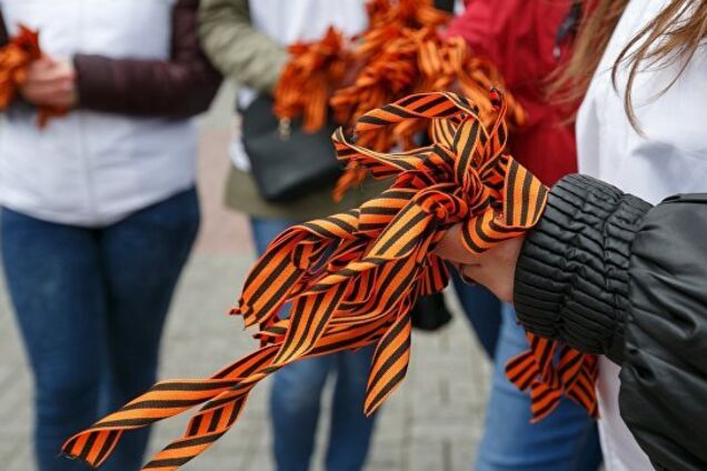 Вот почему георгиевская ленточка стала символом победобесия в России