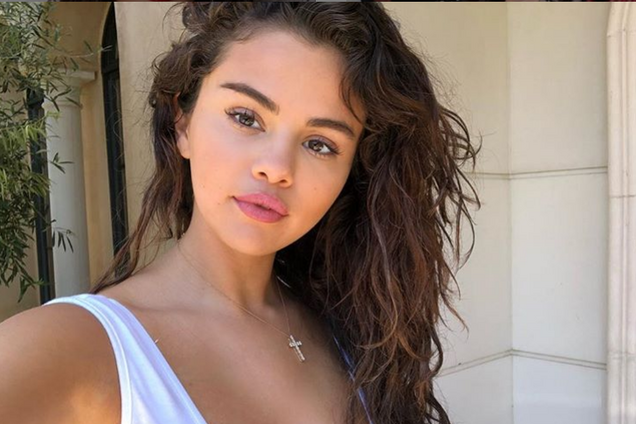 Селену Гомес загнобили из-за веса: певица оправдалась