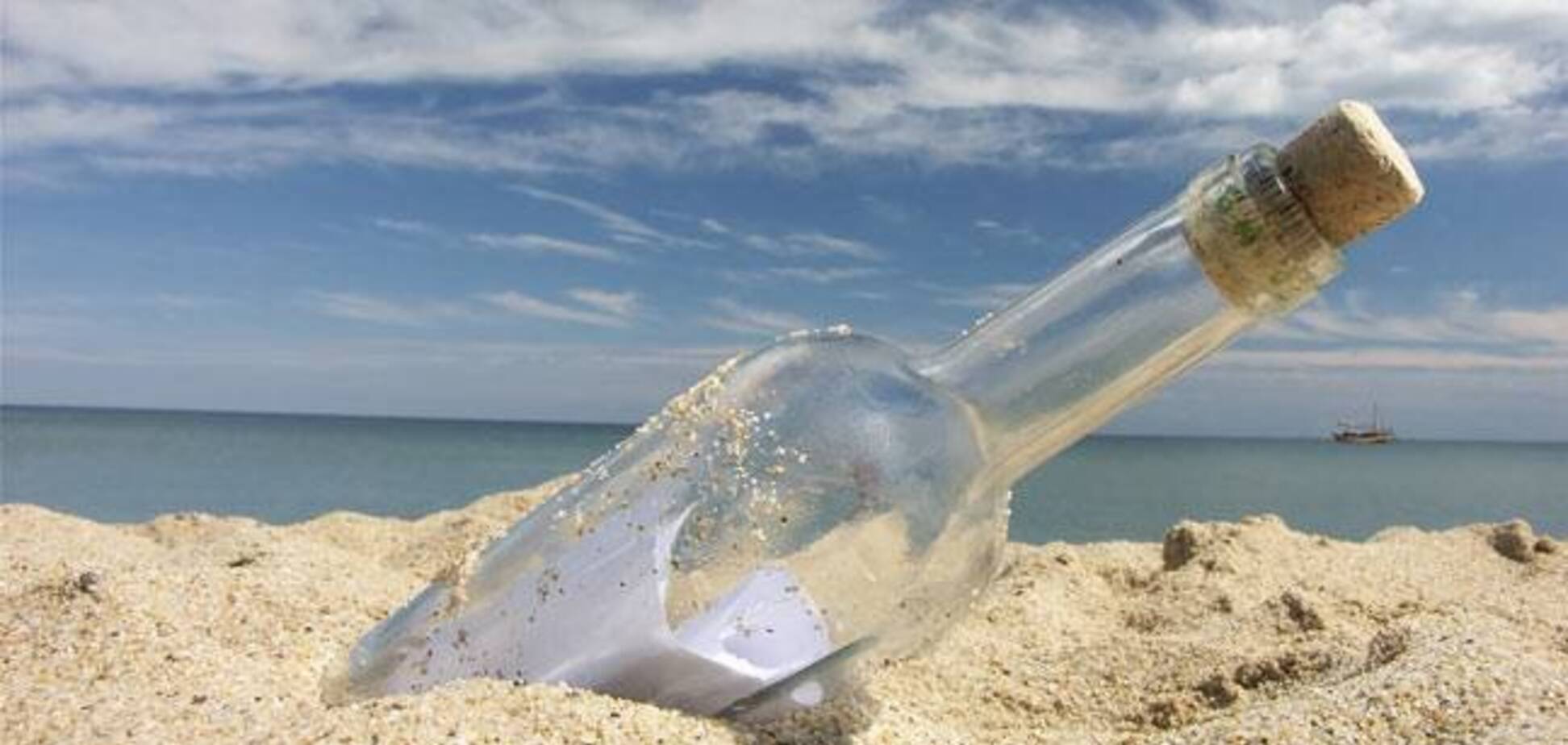 В США школьник бросил бутылку с посланием в океан: через девять лет он получил ответ