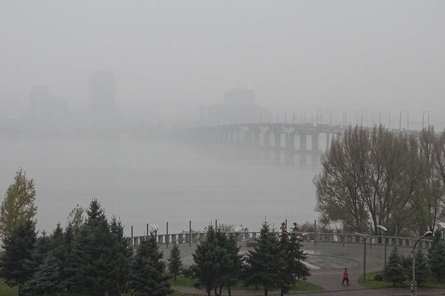 Штормовий вітер і туман: в Україні різко погіршиться погода