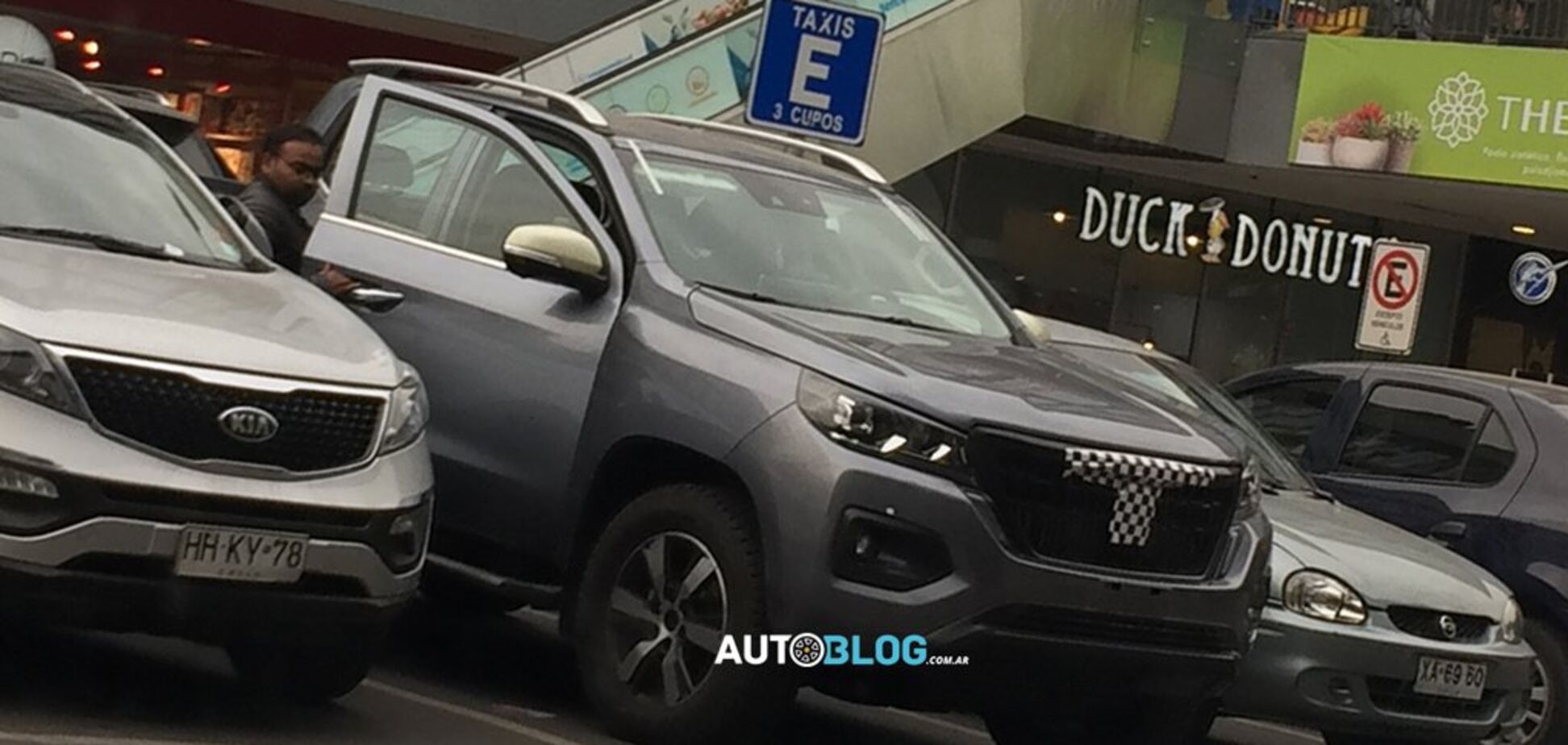 Peugeot готує конкурента Toyota Hilux
