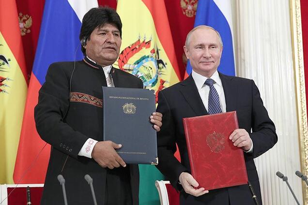 'Зеленые человечки' спешат на помощь