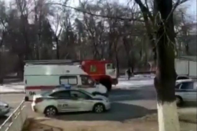 'Мамочки, как страшно!' В сети показали первые кадры со стрельбы в Благовещенске