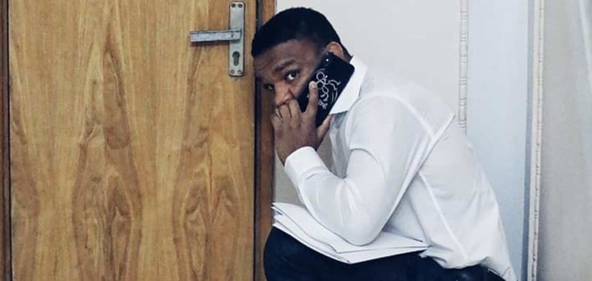 Нардепа Беленюка засекли в странной позе в Раде