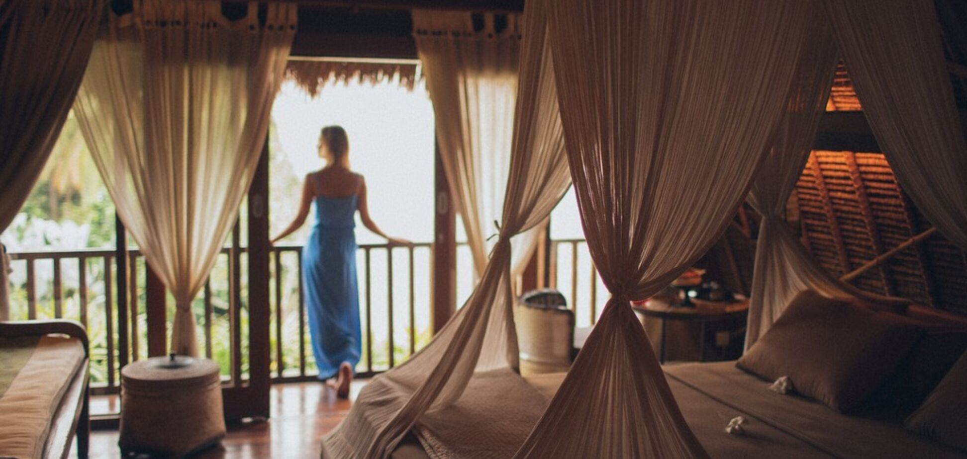 Названы вещи, которые туристы чаще всего воруют из отелей