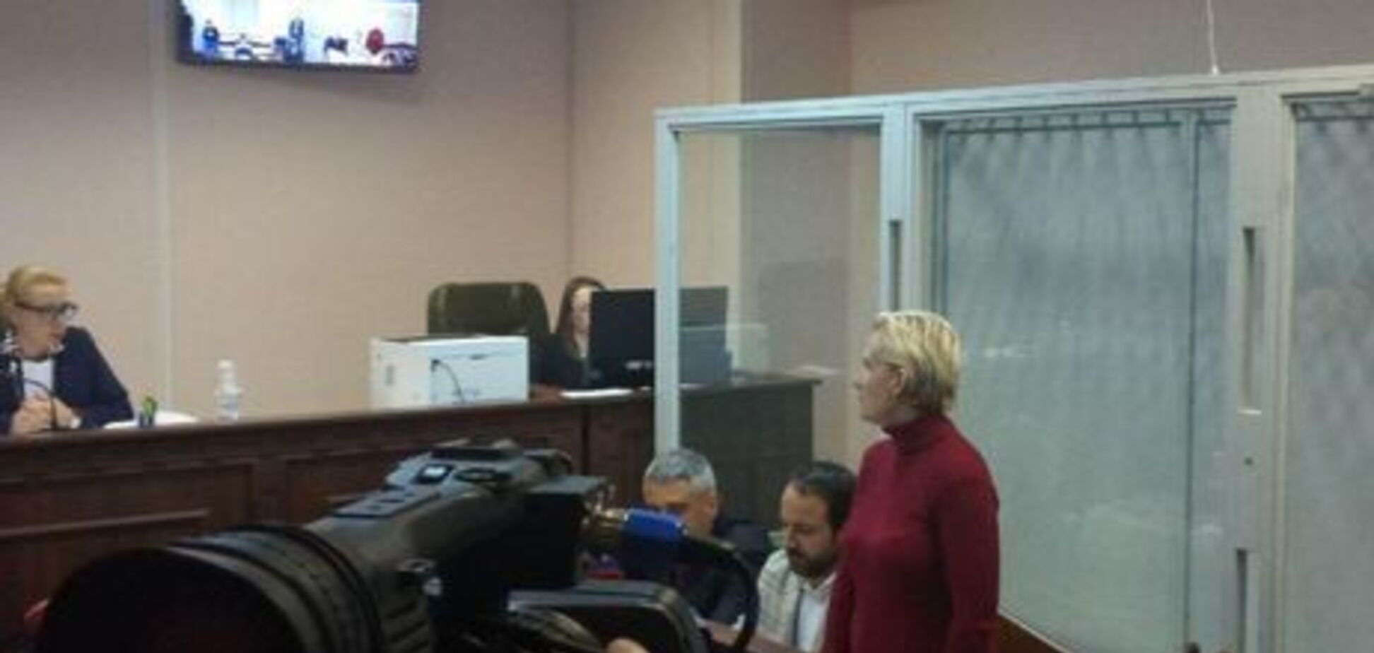'Кладешь деньги в ячейку, идешь на собеседование': появились новые детали в деле взяточников в офисе Зеленского