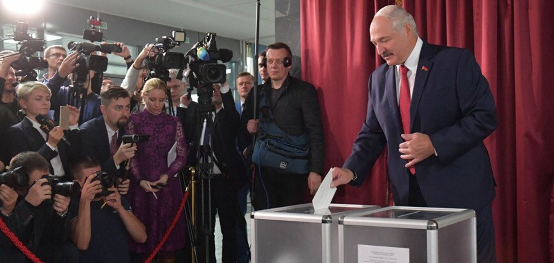 Лукашенко на виборах