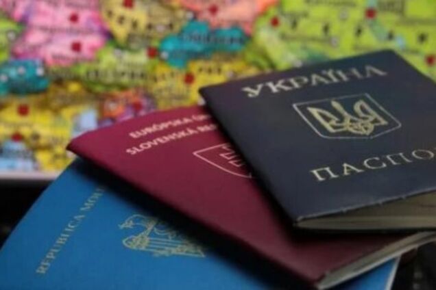 Українська влада із подвійних громадян?