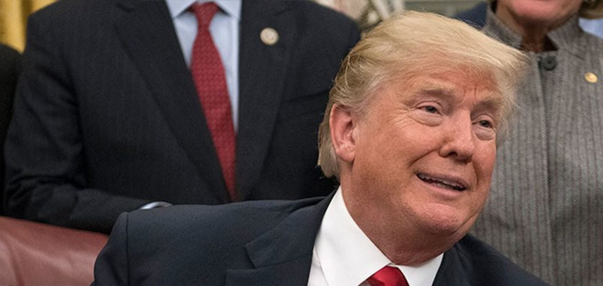 Трамп дохідливо розповів про свій 'серцевий напад'