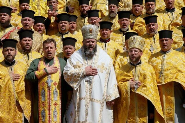 УПЦ МП агитирует служить в армии в Крыму: против церкви выступили с громким обвинением