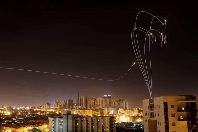 Сектор Газа запустил ракеты по Израилю: появилось видео обстрела