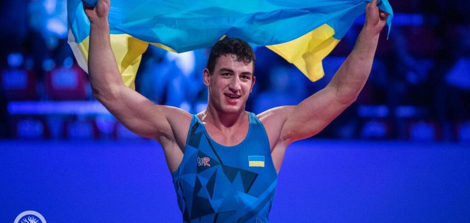 Українець виграв чемпіонат світу з греко-римської боротьби