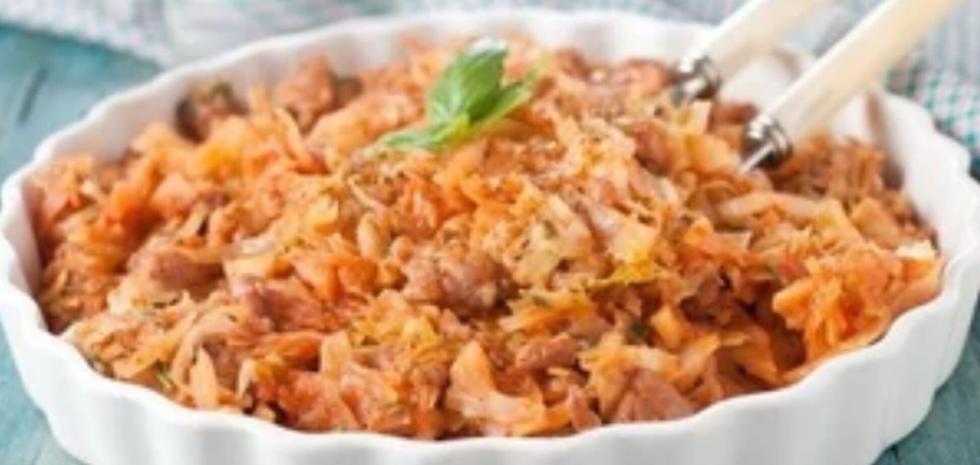 Рецепт дивовижної страви з капусти, картоплі і м'яса