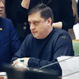 Роман Иванисов