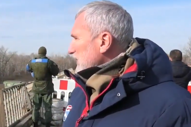 "Не сделают до декабря": России припомнили пропаганду о мосте в Станице Луганской. Видеофакт