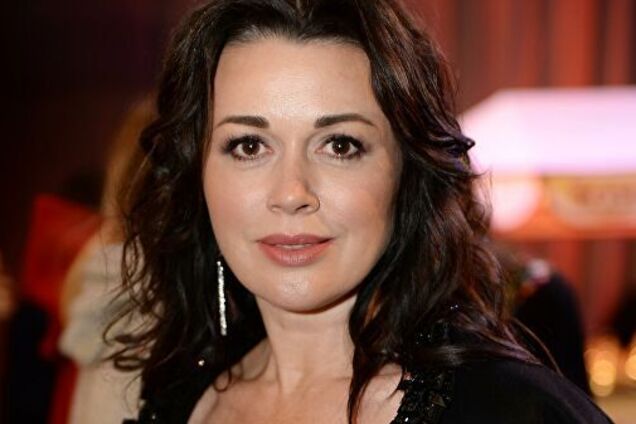 'Час назад умерла': семья Заворотнюк отреагировала на слухи о смерти актрисы