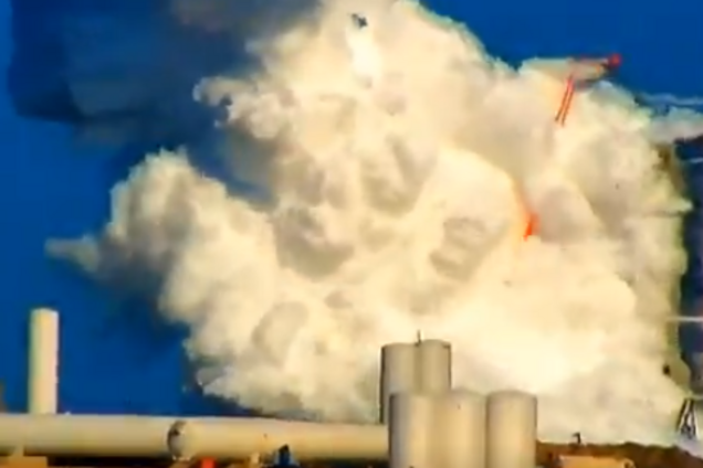 У Маска вибухнула ракета для польотів на Марс: видовищне відео