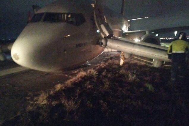 В Одессе аварийно приземлился самолет из Стамбула