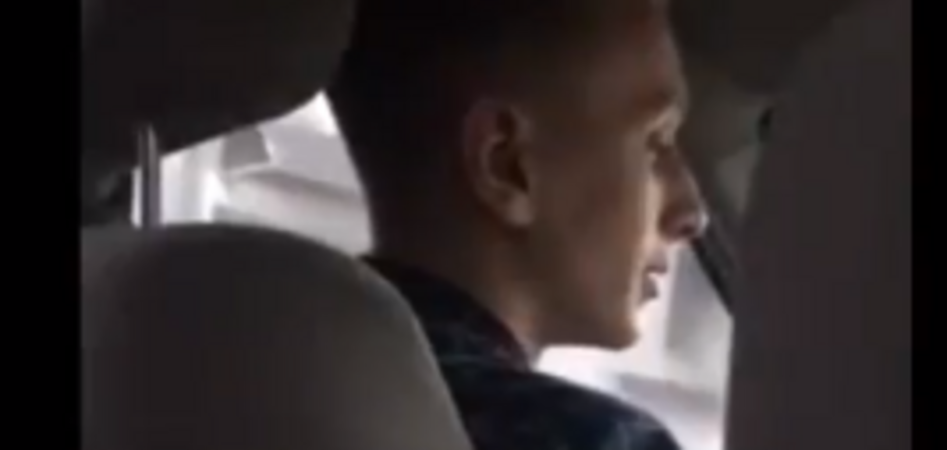 Во Львове маму с ребенком выгнали из такси Uklon из-за автокресла: видео