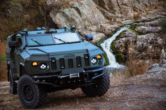 Броневик 'Новатор'