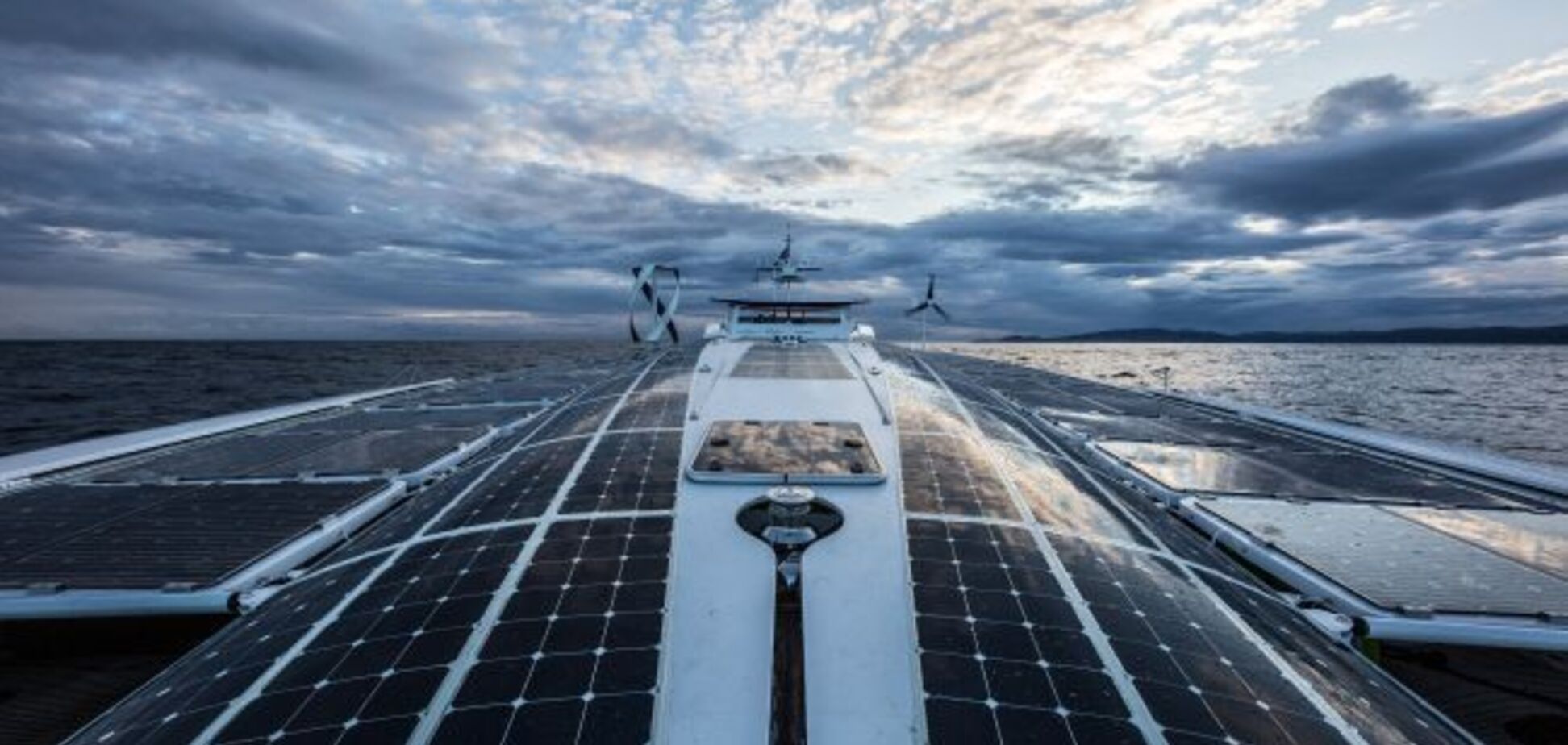 В Европе создали автономное судно на водороде с бесконечным запасом хода