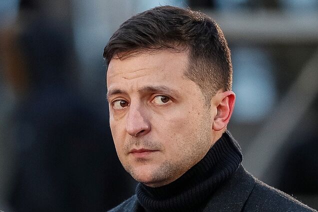 Украинцы против легализации азартных игр и рынка земли, рейтинг Зеленского падает