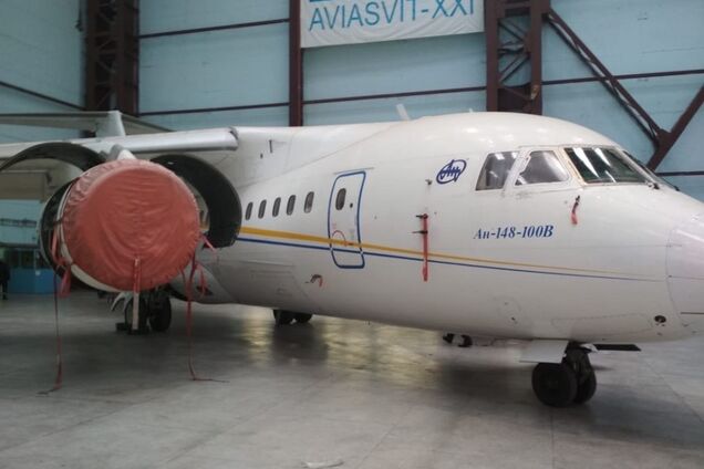 Из-за долгов по зарплате: Украина выставила на торги арестованный Ан-148