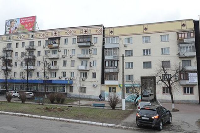 "Пизанская башня" в Киеве: в сети раскрыли тайну перекошенного дома