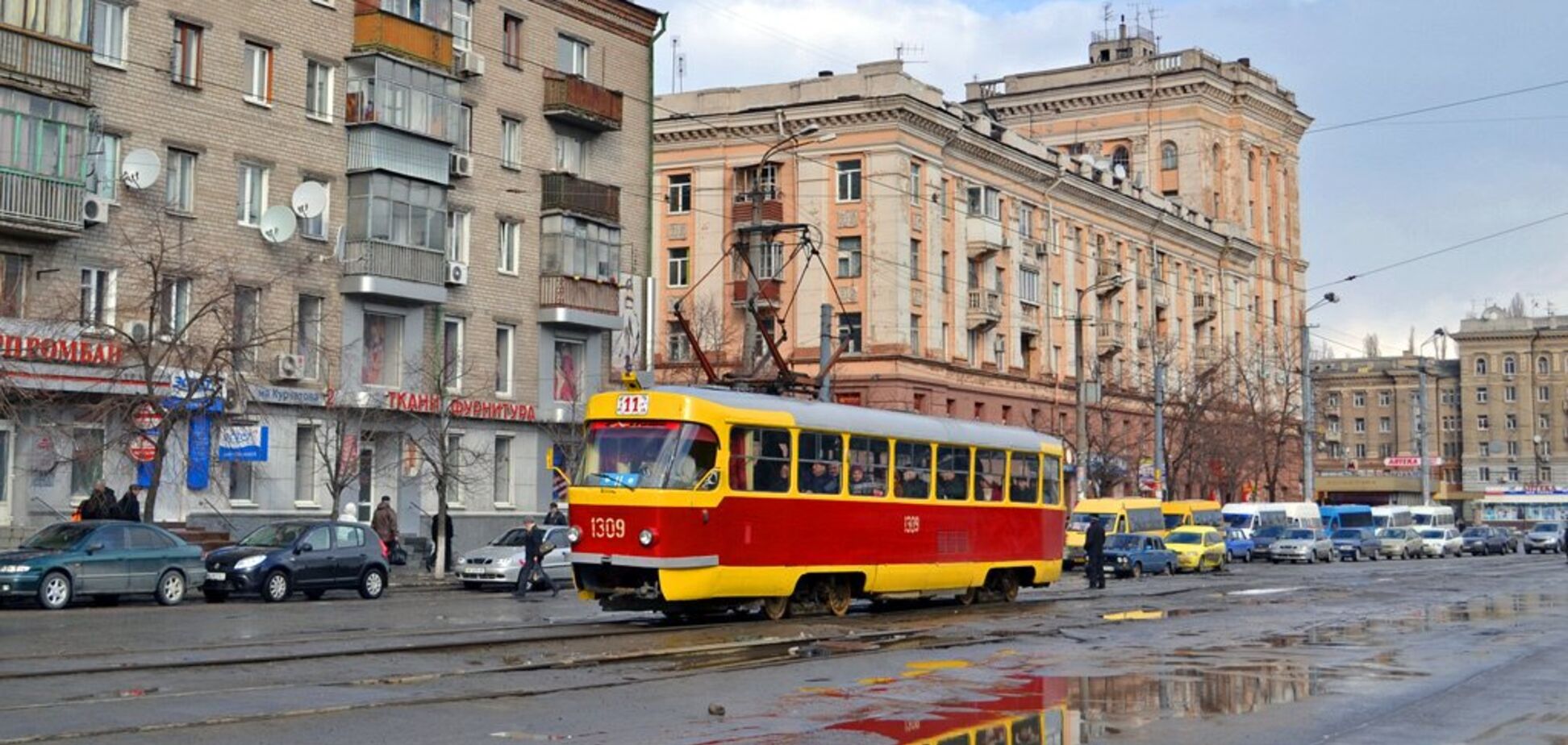 В Днепре трамваи изменят маршрут: подробности