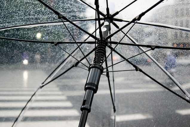 Ожеледь і сильний вітер: синоптикиня сказала, як почнеться зима в Україні