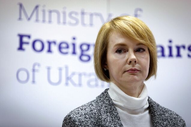 Зеркаль пояснила своє звільнення з МЗС