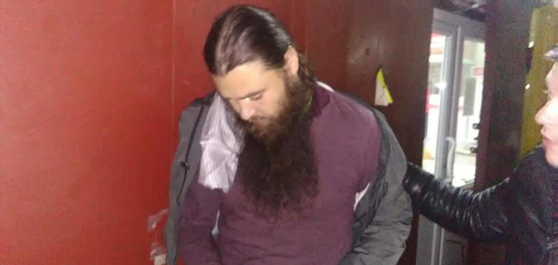 Задержанный священник